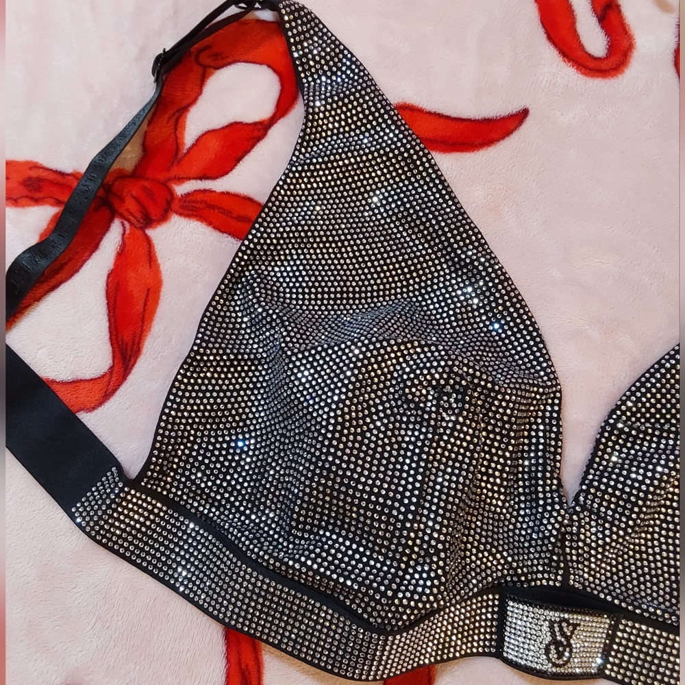 🪽XXL💎 VS '24 Fashion Show The T-shirt Shine Cotton Wireless Plunge Bralette 💎 - Picture 3 of 15